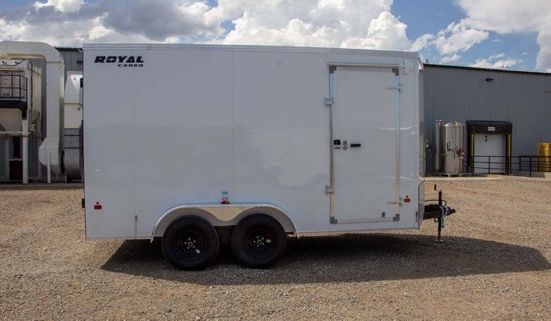 Enclosed Cargo Trailer 7′ W x 16′ L w/ V-Nose – 86″ Wall Height full